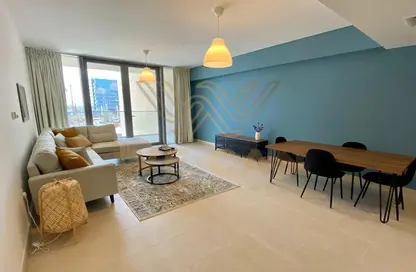 Living / Dining Room image for: Apartment - 1 Bedroom - 2 Bathrooms for sale in Building C - Al Zeina - Al Raha Beach - Abu Dhabi, Image 1