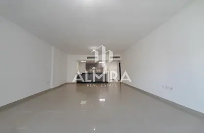 Empty Room image for: Apartment - 1 Bedroom - 2 Bathrooms for sale in Tower 40 - Al Reef Downtown - Al Reef - Abu Dhabi, Image 1