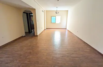 Apartment - 1 Bedroom - 2 Bathrooms for rent in Muwaileh 3 Building - Muwaileh - Sharjah