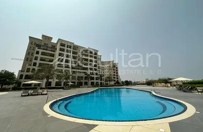 Pool image for: Apartment - 1 Bathroom for sale in Marina Apartments C - Al Hamra Marina Residences - Al Hamra Village - Ras Al Khaimah, Image 1