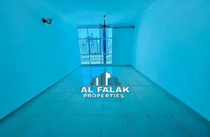 شقة - 2 غرف نوم - 3 حمامات للايجار في شارع التعاون - التعاون - الشارقة