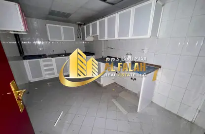 شقة - 2 غرف نوم - 2 حمامات للايجار في شارع التعاون الجديد - التعاون - الشارقة