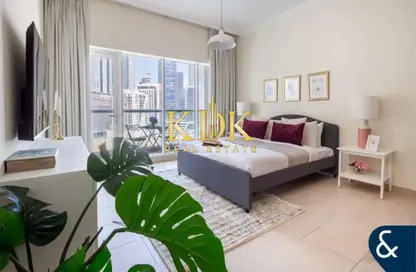 Apartment - Studio - 1 Bathroom for rent in Burj Al Nujoom - Downtown Dubai - Dubai