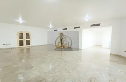 شقة - 3 غرف نوم - 4 حمامات للايجار في كورنيش رزيدنس - شارع الكورنيش - أبوظبي