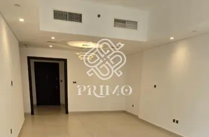 Apartment - 3 Bedrooms - 5 Bathrooms for rent in Bahwan Tower Downtown - Downtown Dubai - Dubai