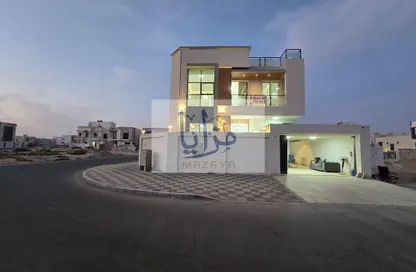 فيلا - 6 غرف نوم - 7 حمامات للبيع في قرية الاميرة - الياسمين - عجمان