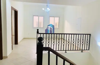Villa - 3 Bedrooms - 4 Bathrooms for rent in Abu Hail Road - Abu Hail - Deira - Dubai