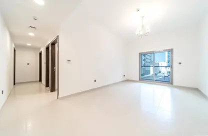 شقة - 2 غرف نوم - 3 حمامات للايجار في المرقبات - ديرة - دبي