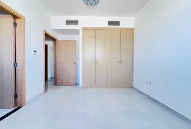 16073190 - Property Image 2