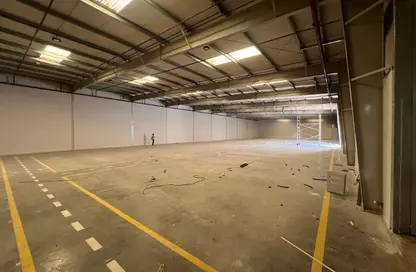 Warehouse - Studio - 1 Bathroom for rent in Al Sajaa Industrial - Al Sajaa - Sharjah