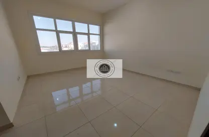 Empty Room image for: Apartment - 4 Bedrooms - 5 Bathrooms for rent in Mohamed Bin Zayed Centre - Mohamed Bin Zayed City - Abu Dhabi, Image 1