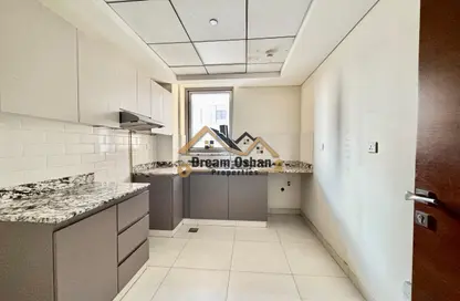 شقة - غرفة نوم - 2 حمامات للايجار في حديقة الوليد 1 - حديقة الوليد - الجداف - دبي