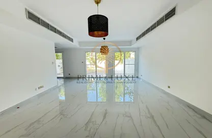 فيلا - 3 غرف نوم - 4 حمامات للايجار في الينابيع 15 - الينابيع - دبي