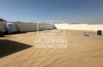 أرض - استوديو للايجار في آلصجعه - الشارقة