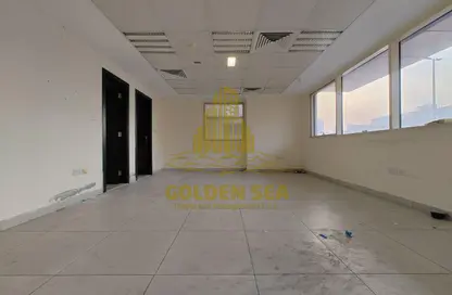Office Space - Studio - 1 Bathroom for rent in Al Falah Street - City Downtown - Abu Dhabi