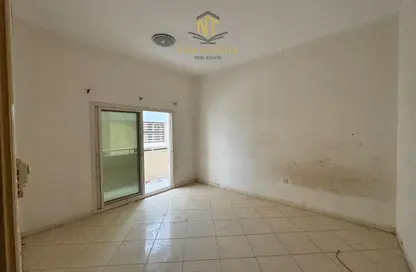 Apartment - 3 Bedrooms - 3 Bathrooms for rent in Al Taawoon Tower 1 - Al Taawoon Towers - Al Khan - Sharjah