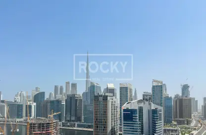 Apartment - 1 Bedroom - 2 Bathrooms for rent in The Paragon by IGO - Business Bay - Dubai