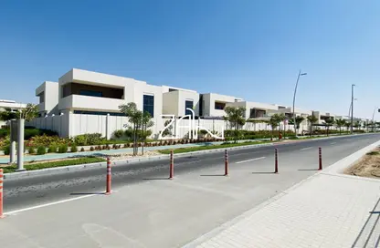 Villa - 4 Bedrooms - 5 Bathrooms for sale in West Yas - Yas Island - Abu Dhabi
