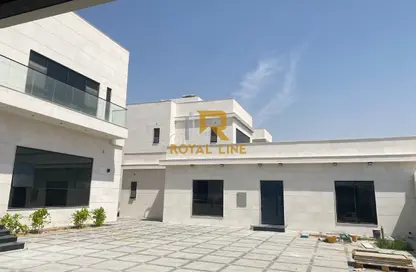 Villa - 5 Bedrooms - 7+ Bathrooms for rent in Wadi Alshabak - Dubai