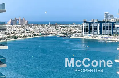 شقة - غرفة نوم - 1 حمام للبيع في مارينا فيستا - إعمار بيتشفرونت - دبي هاربور - دبي