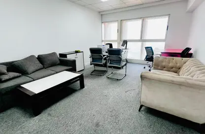 Office Space - Studio - 4 Bathrooms for rent in Al Ghubaiba - Al Raffa - Bur Dubai - Dubai