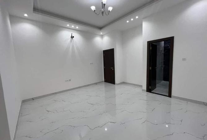 15665572 - Property Image 2