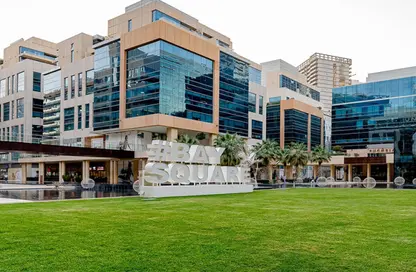 Office Space - Studio - 1 Bathroom for rent in Bay Square Building 6 - Bay Square - Business Bay - Dubai