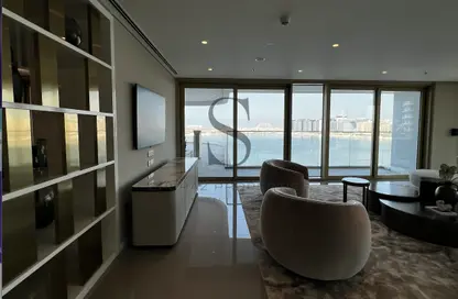 Apartment - 3 Bedrooms - 3 Bathrooms for sale in Grand Bleu Tower 2 - EMAAR Beachfront - Dubai Harbour - Dubai