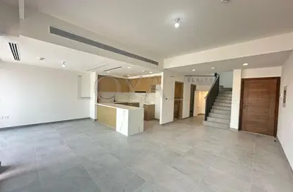 Townhouse - 3 Bedrooms - 4 Bathrooms for rent in La Violeta 1 - La Violeta - Villanova - Dubai Land - Dubai Townhouse - 3 Bedrooms - 4 Bathrooms for rent in La Violeta 1 - La Violeta - Villanova - Dubai Land - Dubai
