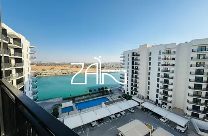 Apartment - 1 Bedroom - 1 Bathroom for sale in Waters Edge - Yas Island - Abu Dhabi
