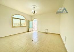 Studio - 1 bathroom for rent in Al Qubaisat - Al Mushrif - Abu Dhabi