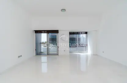 Apartment - 2 Bedrooms - 2 Bathrooms for sale in Cayan Tower - Dubai Marina - Dubai