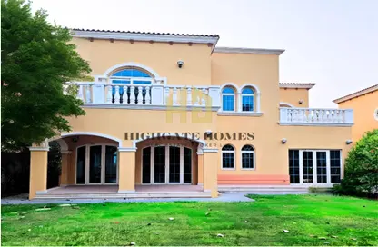 Villa - 5 Bedrooms - 6 Bathrooms for sale in Legacy - Jumeirah Park - Dubai