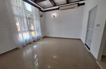 Apartment - Studio - 1 Bathroom for rent in Mohamed Bin Zayed Centre - Mohamed Bin Zayed City - Abu Dhabi