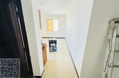 Apartment - Studio - 1 Bathroom for rent in Rifa 1 - Al Nuaimiya - Ajman