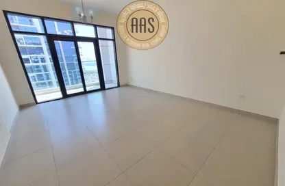 Apartment - 1 Bedroom - 2 Bathrooms for rent in N S Building - Al Jaddaf - Dubai