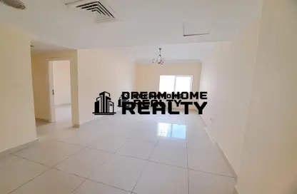 Apartment - 2 Bedrooms - 2 Bathrooms for rent in Victoria Tower - Al Khan - Sharjah