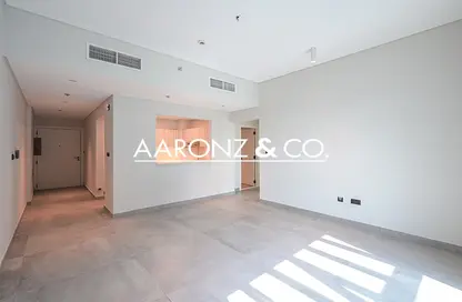 شقة - غرفة نوم - 2 حمامات للايجار في سيلفير لاينينغ - مثلث قرية الجميرا - دبي شقة - غرفة نوم - 2 حمامات للايجار في سيلفير لاينينغ - مثلث قرية الجميرا - دبي