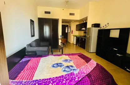 Apartment - Studio - 1 Bathroom for rent in Silicon Gates 1 - Silicon Gates - Dubai Silicon Oasis - Dubai