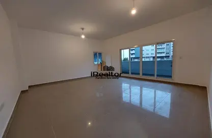 Apartment - 3 Bedrooms - 3 Bathrooms for rent in Tower 2 - Al Reef Downtown - Al Reef - Abu Dhabi