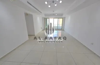شقة - 2 غرف نوم - 3 حمامات للايجار في المجاز 1 - المجاز - الشارقة