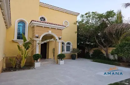 Villa - 3 Bedrooms - 4 Bathrooms for rent in Legacy - Jumeirah Park - Dubai