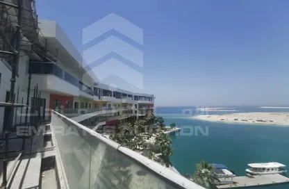 النزل و الشقق الفندقية - 1 حمام للبيع في فندق بورتوفينو - قلب أوروبا - جزر العالم - دبي