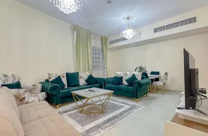 شقة - 2 غرف نوم - 2 حمامات للايجار في شارع التعاون الجديد - التعاون - الشارقة شقة - 2 غرف نوم - 2 حمامات للايجار في شارع التعاون الجديد - التعاون - الشارقة