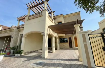 فيلا - 3 غرف نوم - 5 حمامات للايجار في فلل بلوم جاردنز - بلوم جاردنز - شارع السلام - أبوظبي