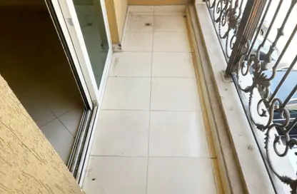 Apartment - 2 Bedrooms - 2 Bathrooms for rent in Muwaileh 29 Building - Muwaileh - Sharjah