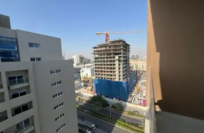 Apartment - 1 Bedroom - 2 Bathrooms for rent in Jumeirah Village Circle - Dubai