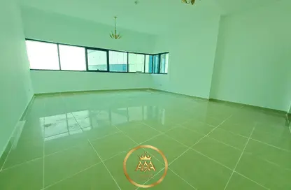 Apartment - 1 Bedroom - 2 Bathrooms for rent in Al Mamzar - Al Mamzar - Sharjah - Sharjah