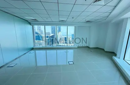 Office Space - Studio - 1 Bathroom for rent in The Burlington - Business Bay - Dubai