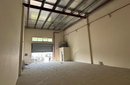 Warehouse - Studio - 1 Bathroom for rent in Al Jurf Industrial 1 - Al Jurf Industrial - Ajman Warehouse - Studio - 1 Bathroom for rent in Al Jurf Industrial 1 - Al Jurf Industrial - Ajman
